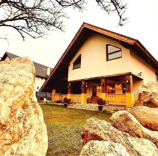 Cuibul Braneanului Hotel Bran 